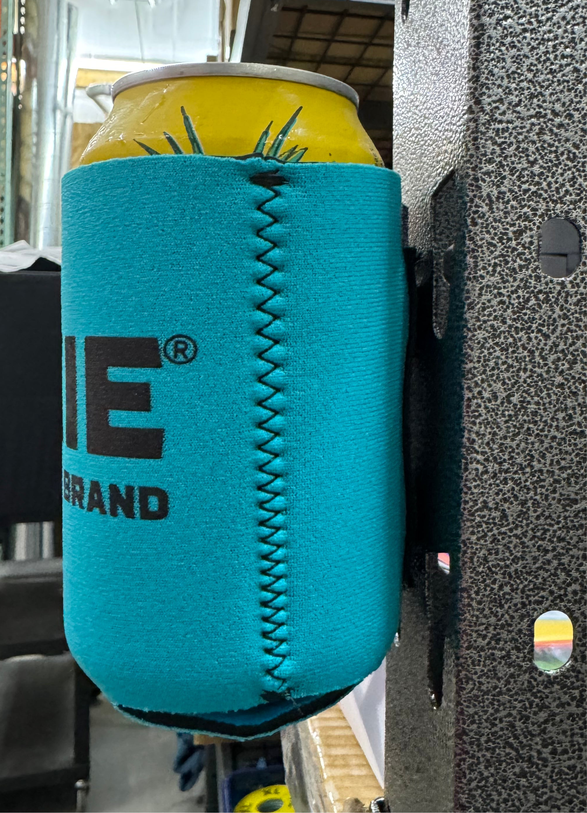 Magnetic Can Cooler-Aqua
