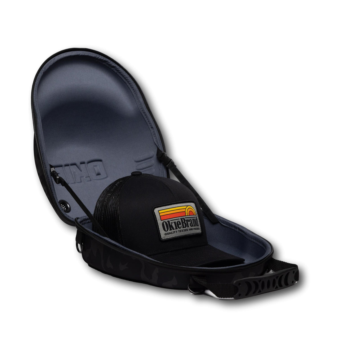 3 Hat Travel Case-Camo