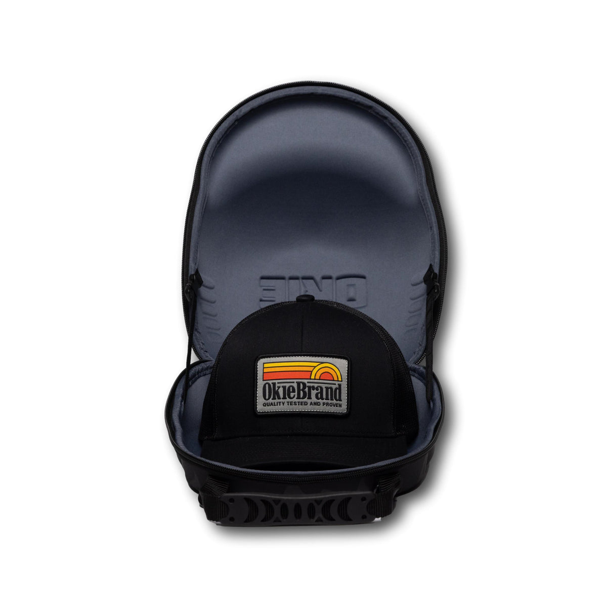 3 Hat Travel Case-Camo