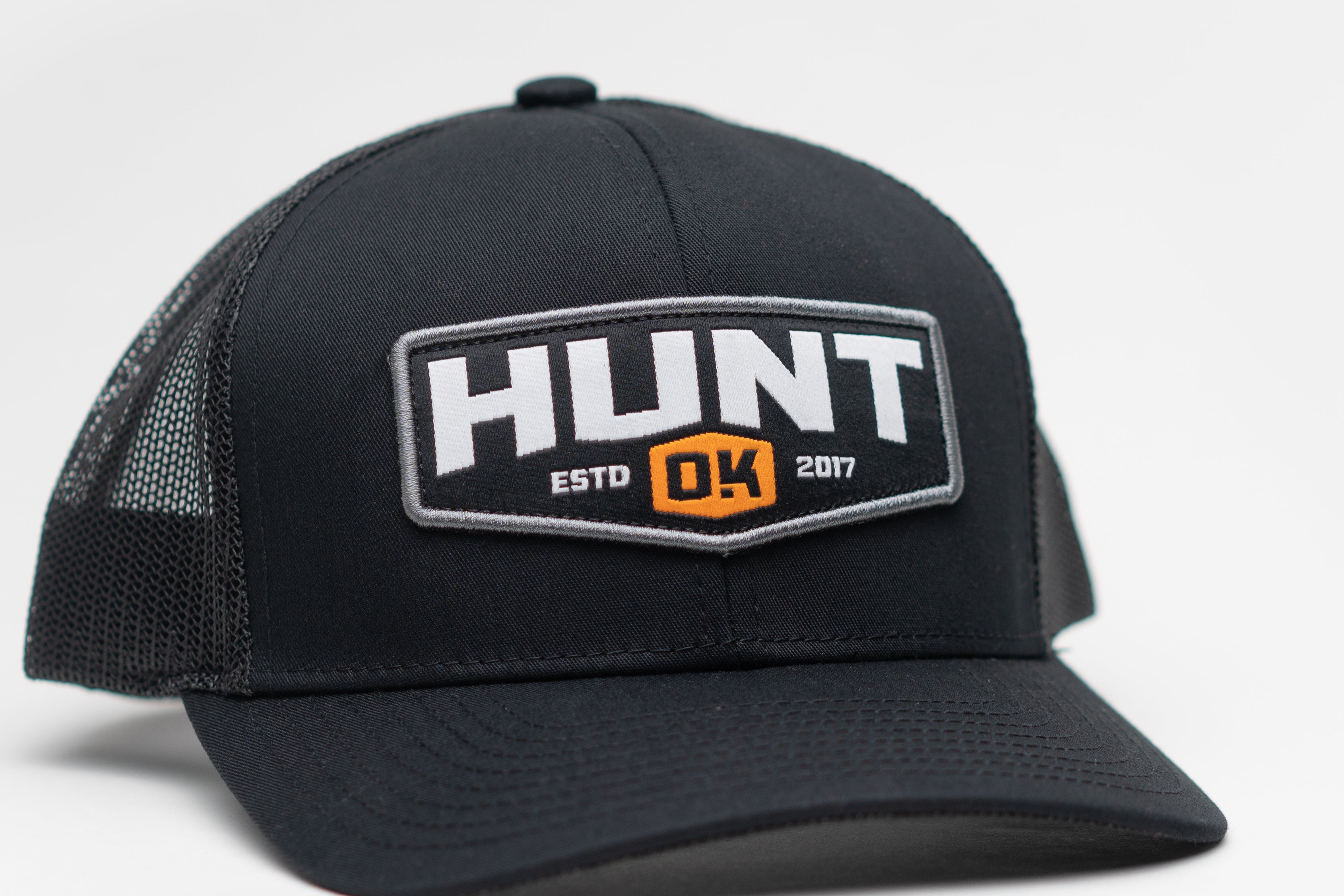 Hunt-wht