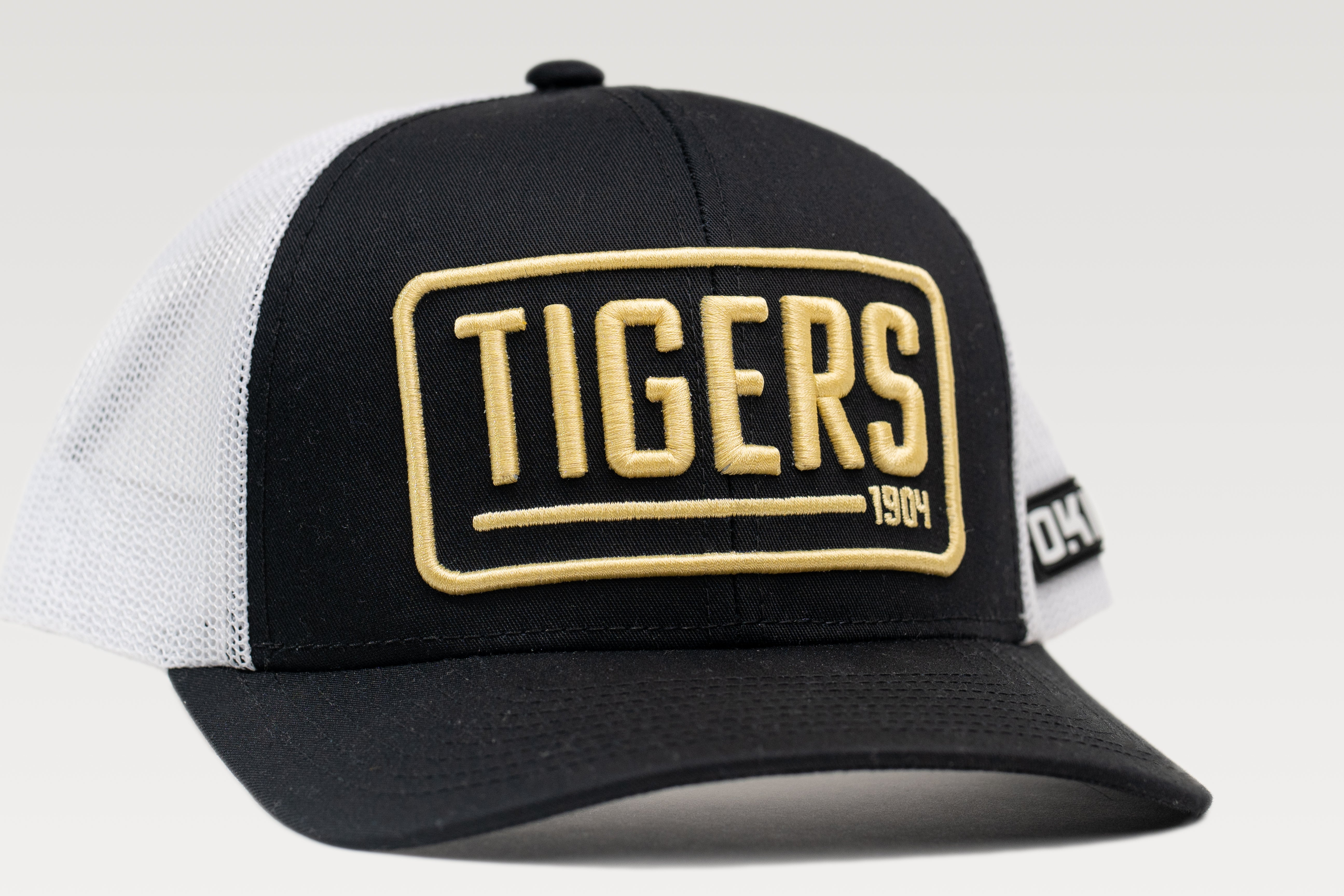 TIGERS- Blk/Wht