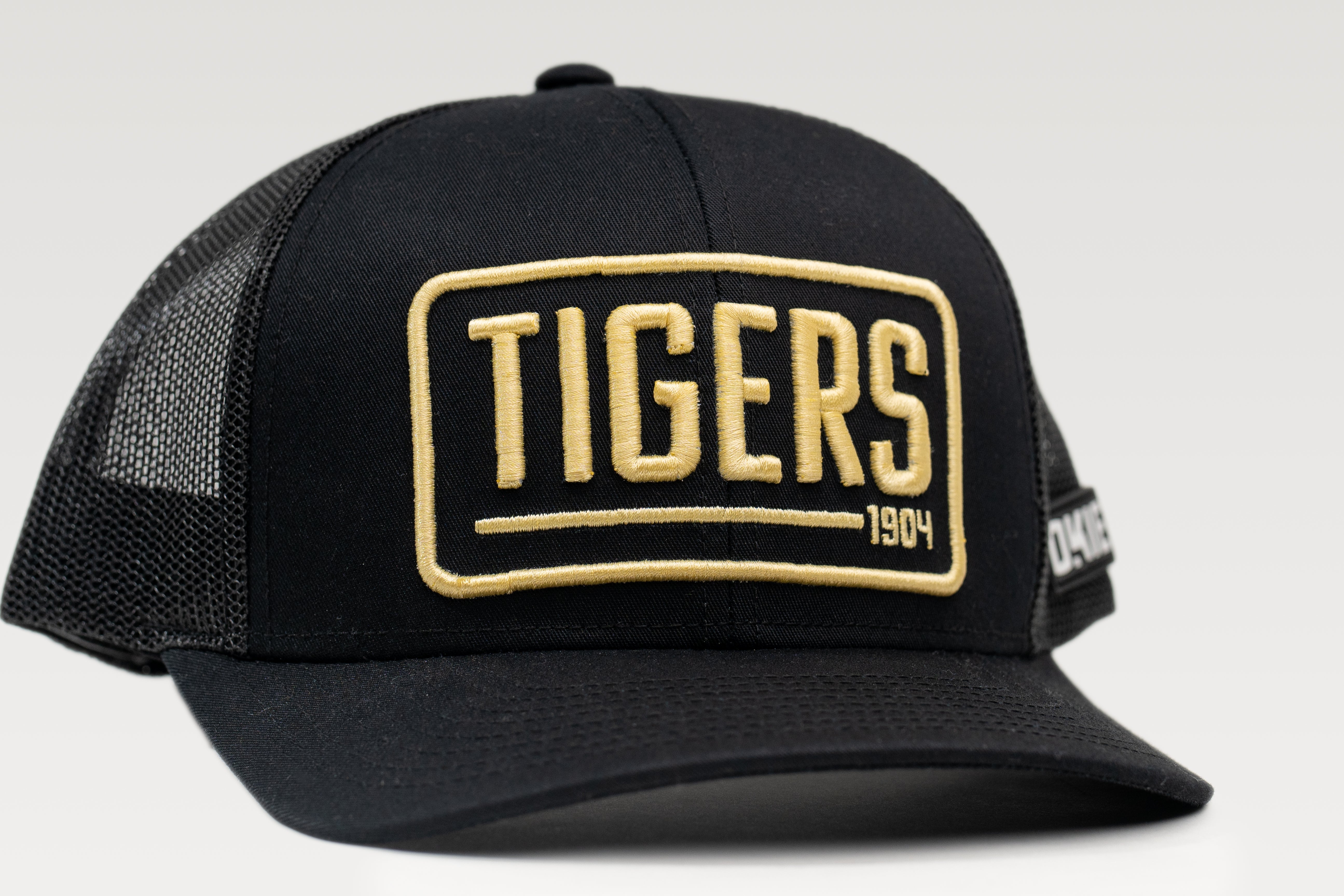 TIGERS- Blk/Blk