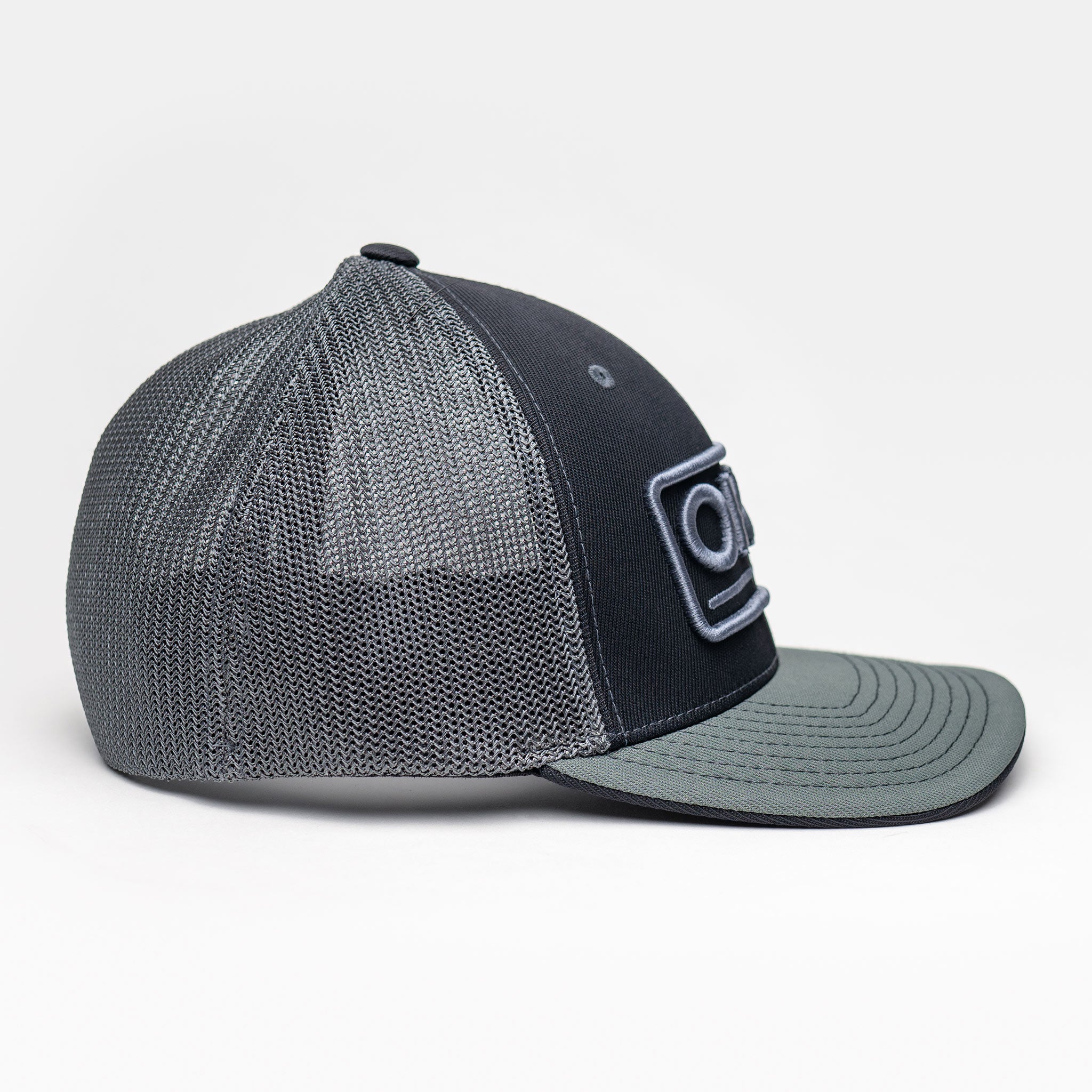 Stealth (flex fit)